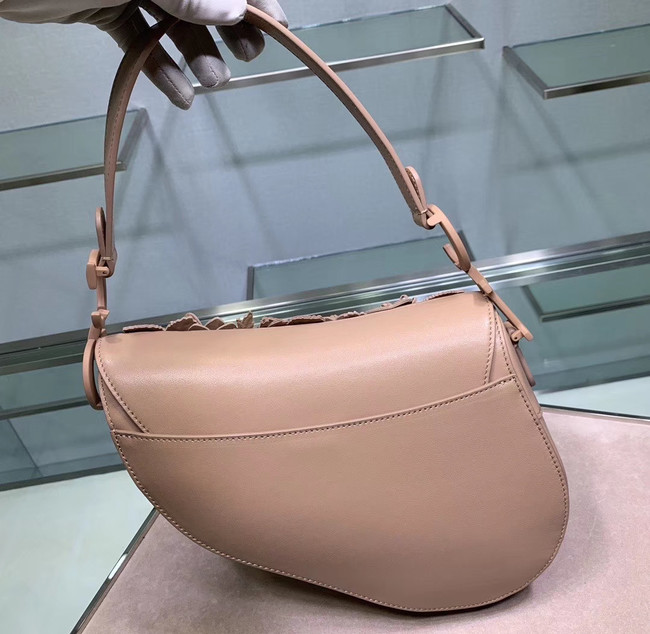 Dior SADDLE-TAS VAN KALFSLEER Bag Flower M0446C Nude