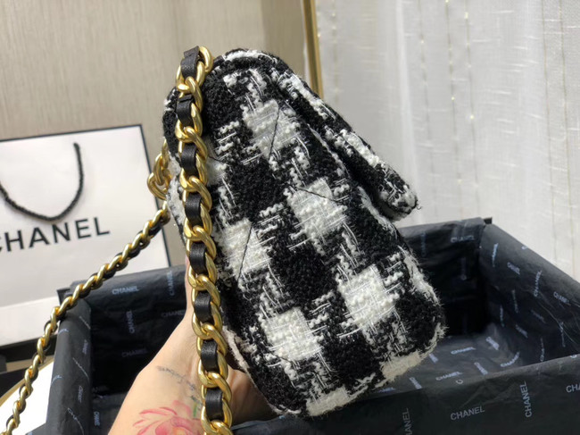 CHANEL 19 Flap Bag AS1160 Black&white