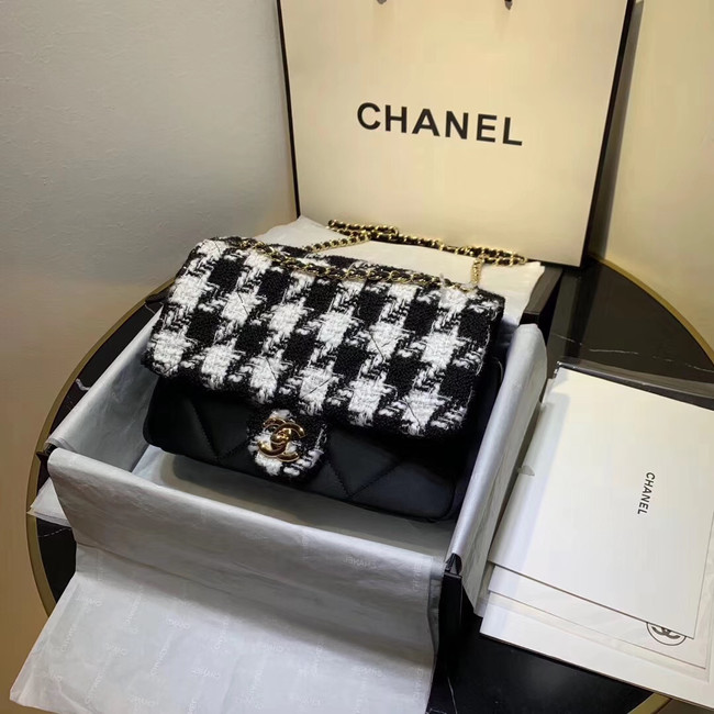 CHANEL 19 Flap Bag AS1154 Black&white