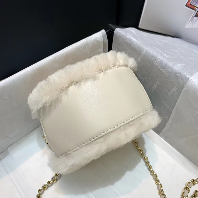 Chanel Wool sheepskin & Gold-Tone Metal AP0366 white