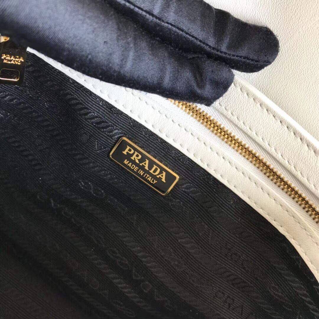 Prada Embleme Saffiano leather bag 1BD217 white