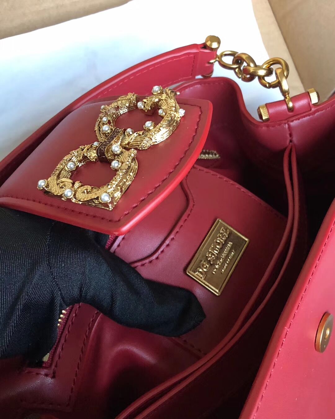 Dolce & Gabbana Origianl Leather Bag 4918 Burgundy