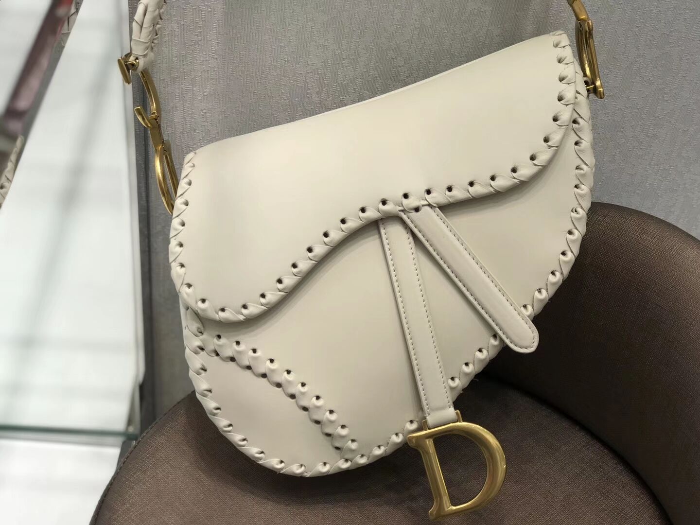 Dior MINI SADDLE BAG IN BLACK CALFSKIN M0447 white