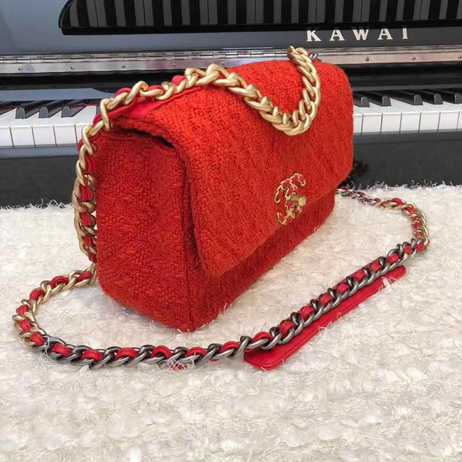 CHANEL 19 Flap Bag AS1160 red