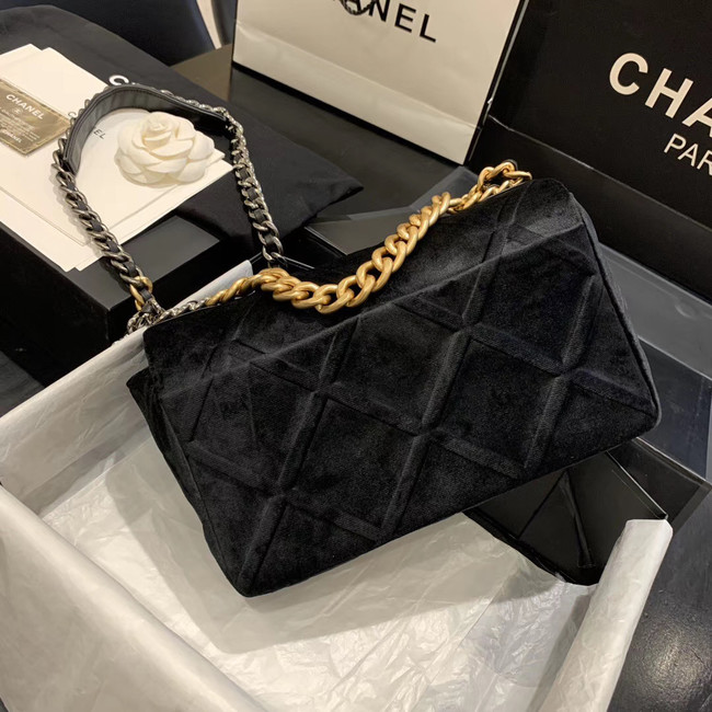 CHANEL 19 Flap Bag AS1160 black