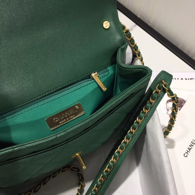 Chanel flap bag leather & Gold Metal AS0970 green