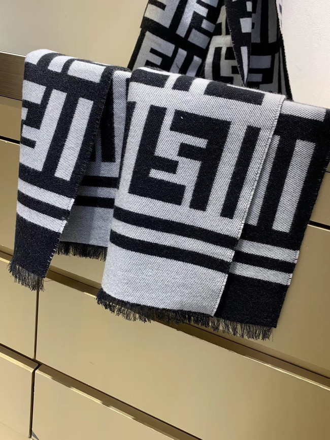 Fendi Cashmere scarf 77851