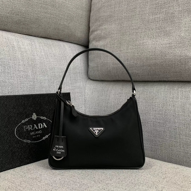 Prada Re-Edition nylon Tote bag 91204 black