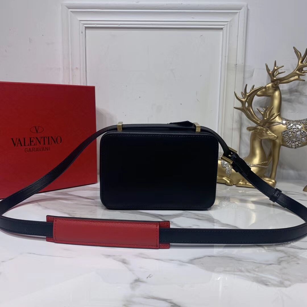 VALENTINO Origianl leather shoulder bag V0020 black