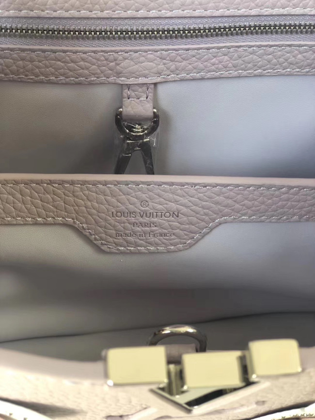 Louis Vuitton CAPUCINES BB M48865 light pink