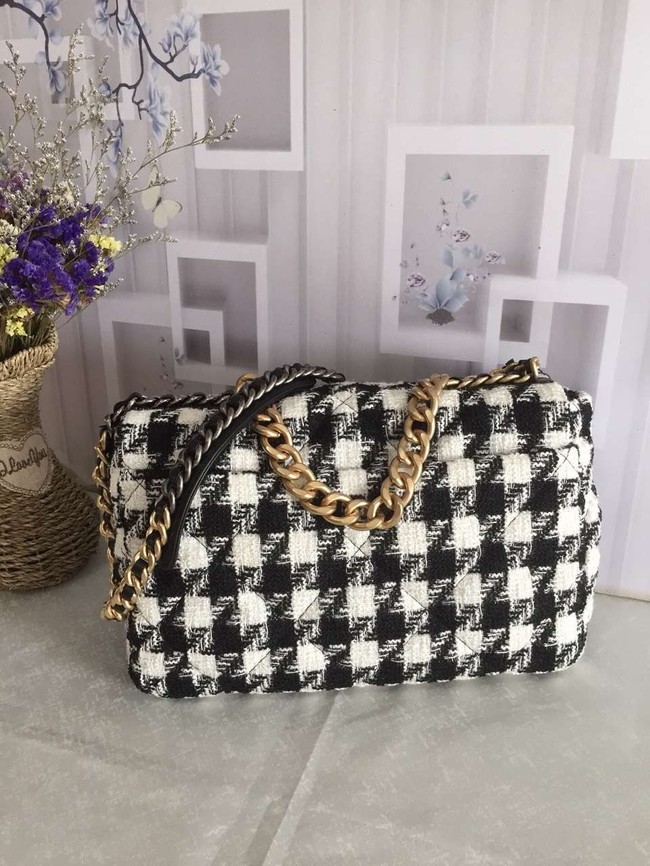 CHANEL 19 Flap Bag AS1162 black&white