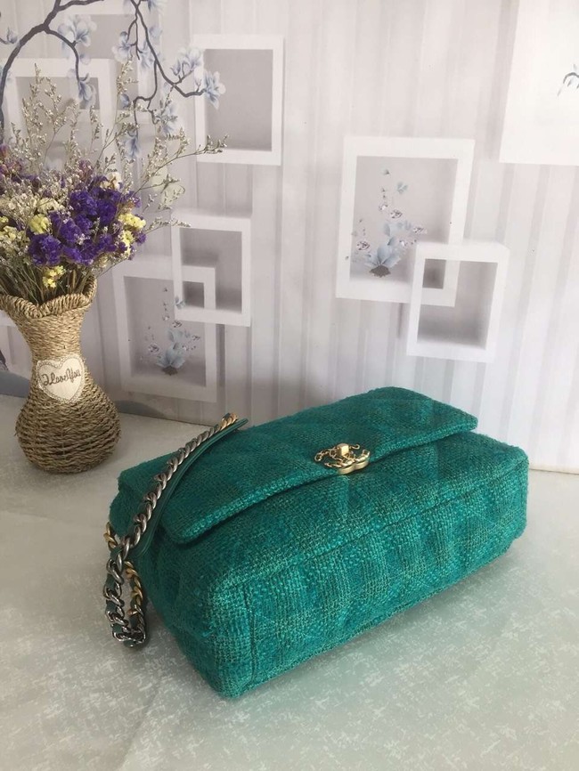 CHANEL 19 Flap Bag AS1162 green