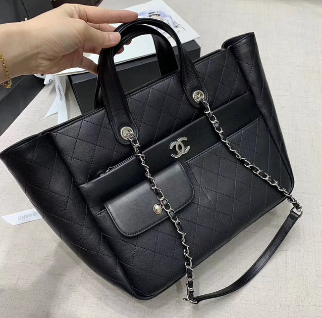 CHANEL Large zip shopping bag AS1300 black