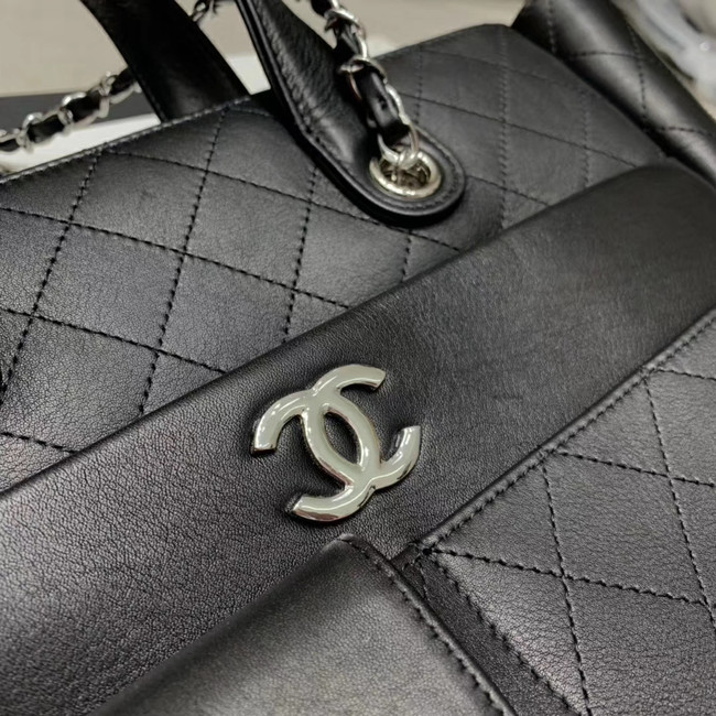 CHANEL Large zip shopping bag AS1300 black