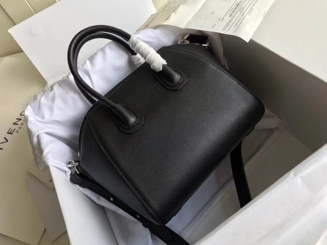 Givenchy Grained Calfskin Small Antigona Bag BB0511 black