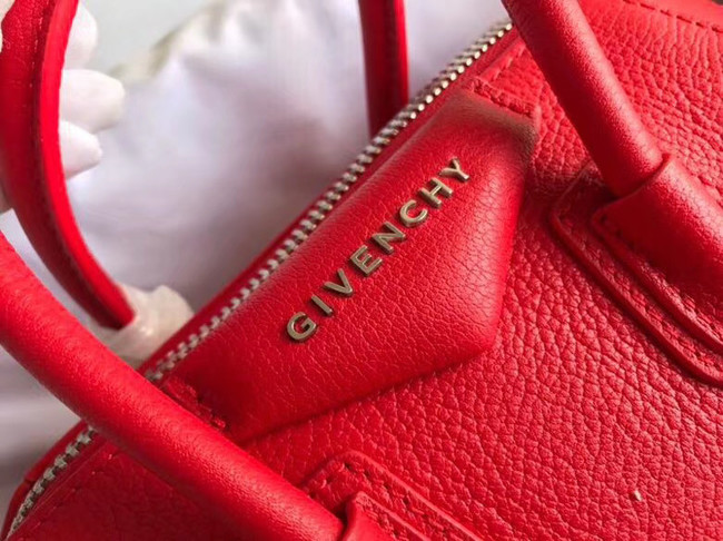 Givenchy Grained Calfskin Antigona Bag BB0511 red