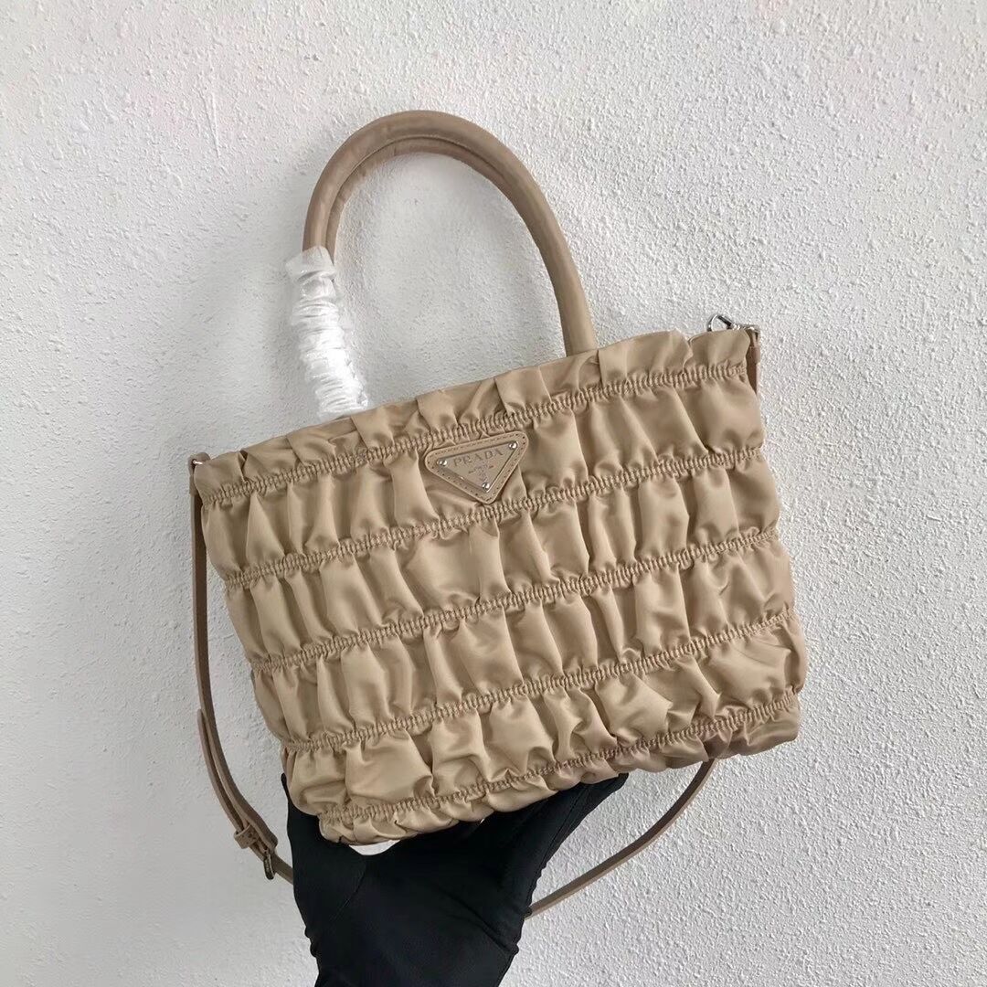 Prada Re-Edition nylon Tote bag 1BG321 apricot