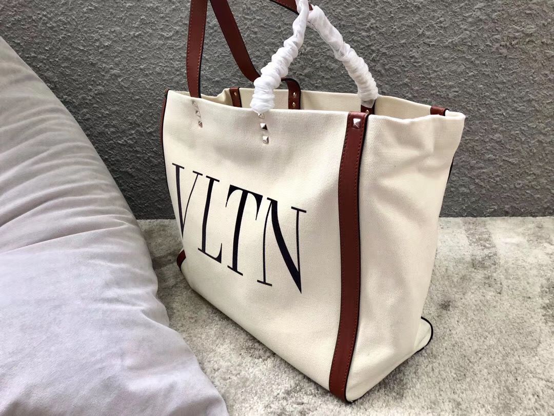 VALENTINO Rockstud Canvas Shopping Bag V0978 Wihte&Wine