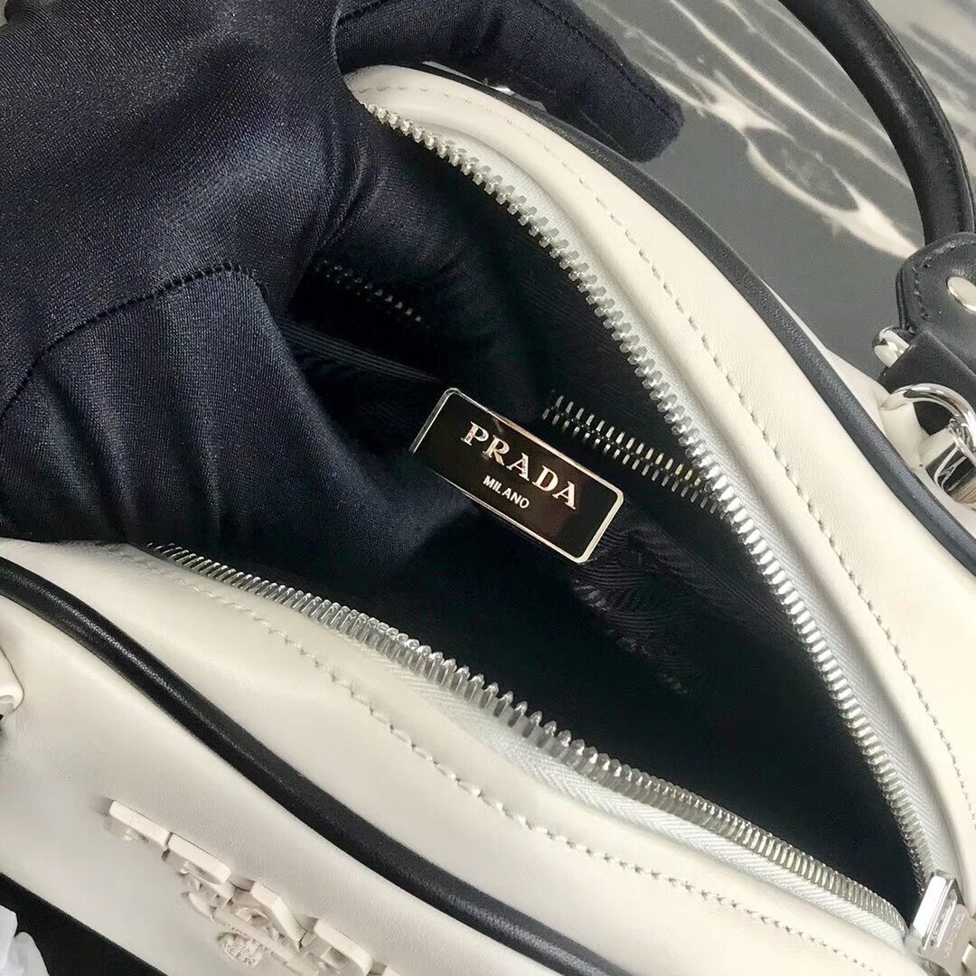 Prada Calf skin tote 1BD071 white&black