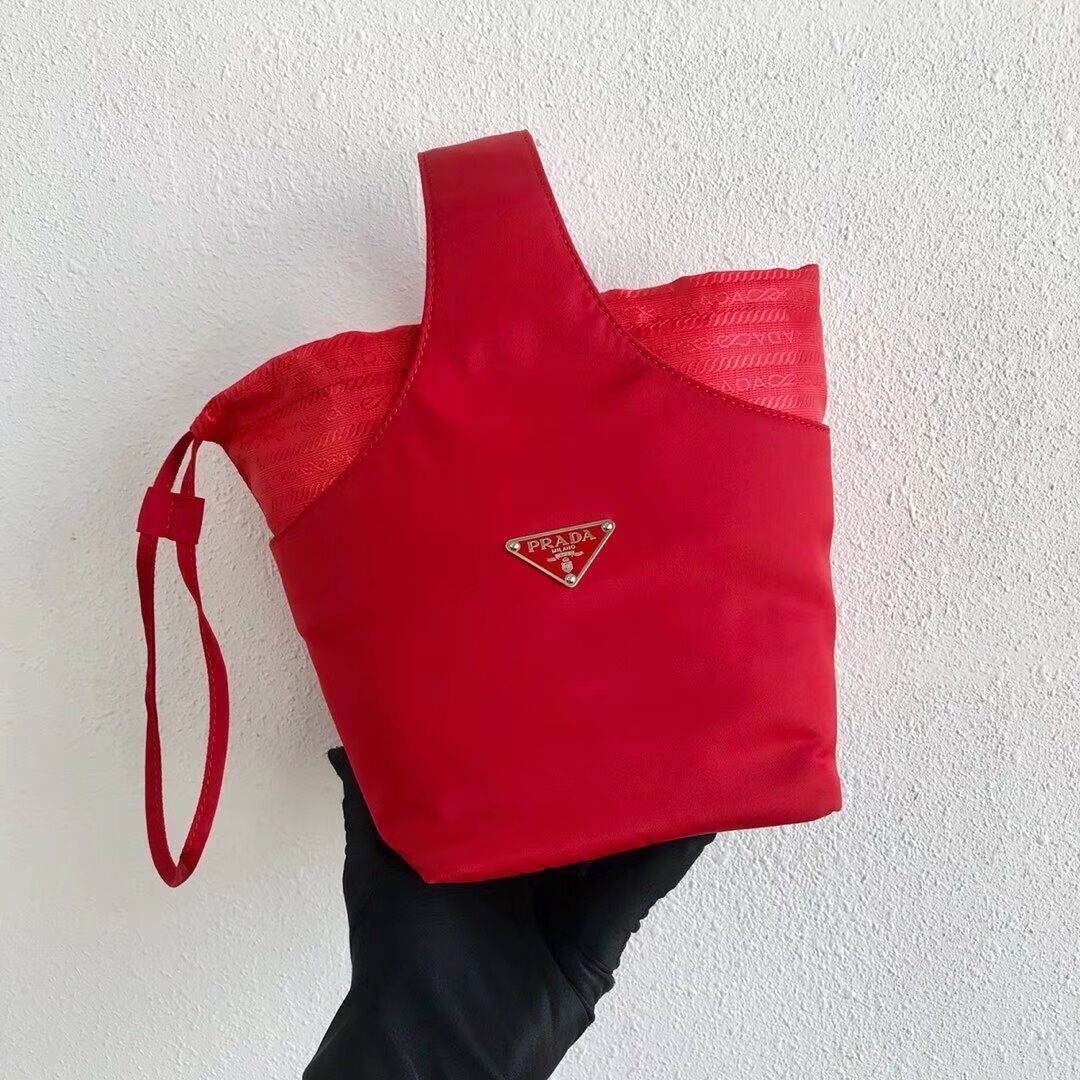 Prada Re-Edition nylon Tote bag 1N1420 red