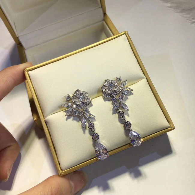 Piaget Earrings CE4644