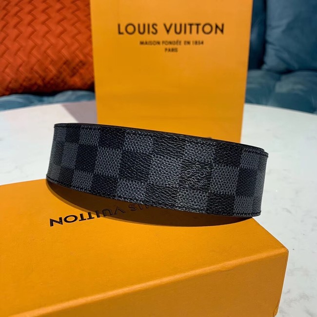 Louis Vuitton Leather Belt M0198 30MM