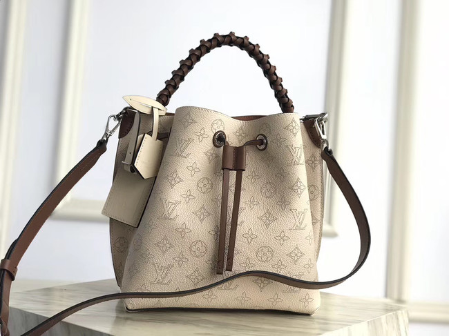 Louis Vuitton original Mahina Leather MURIA M55800 Creme Beige