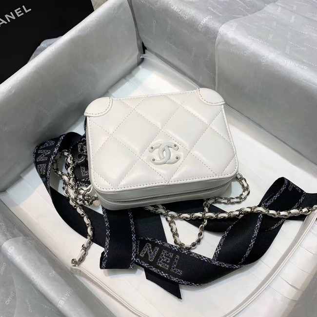 CHANEL 2020 New Style Original Leather Ball Grain Bag AP1132 White