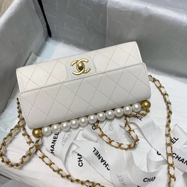 Chanel flap bag AP1001 white