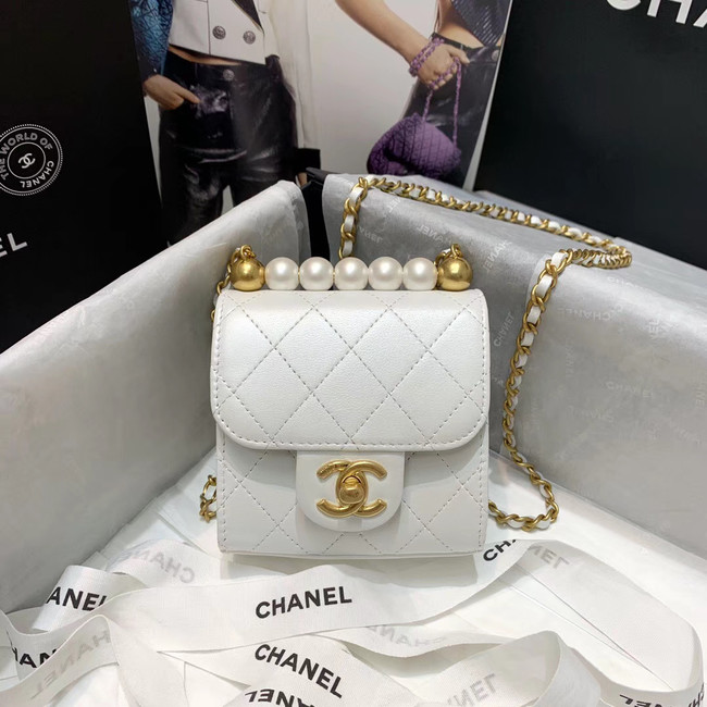 Chanel flap bag AP0997 white