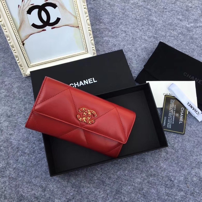 Chanel sheepskin & Gold-Tone Metal Wallet AP0955 Burgundy