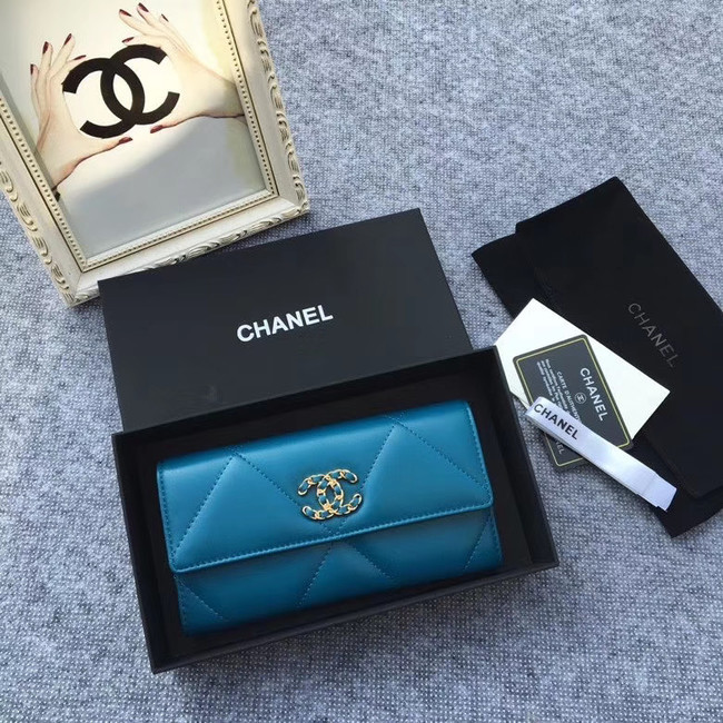 Chanel sheepskin & Gold-Tone Metal Wallet AP0955 blue