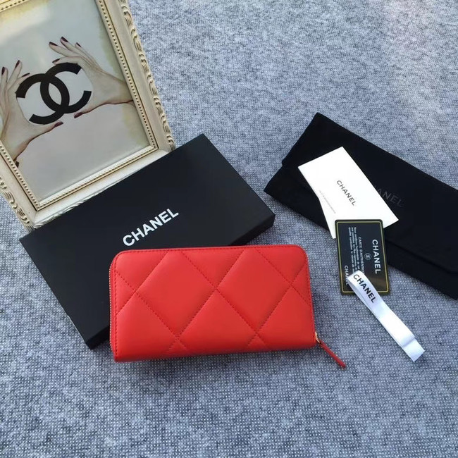 CHANEL 19 sheepskin & Gold-Tone Metal Wallet AP1063 red