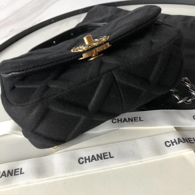 Chanel 19 Bodypack AS1163 black