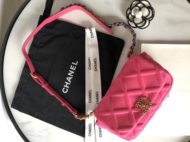 Chanel 19 Bodypack AS1163 rose