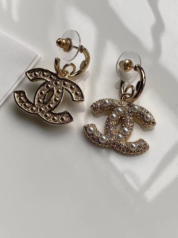 Chanel Earrings CE4873