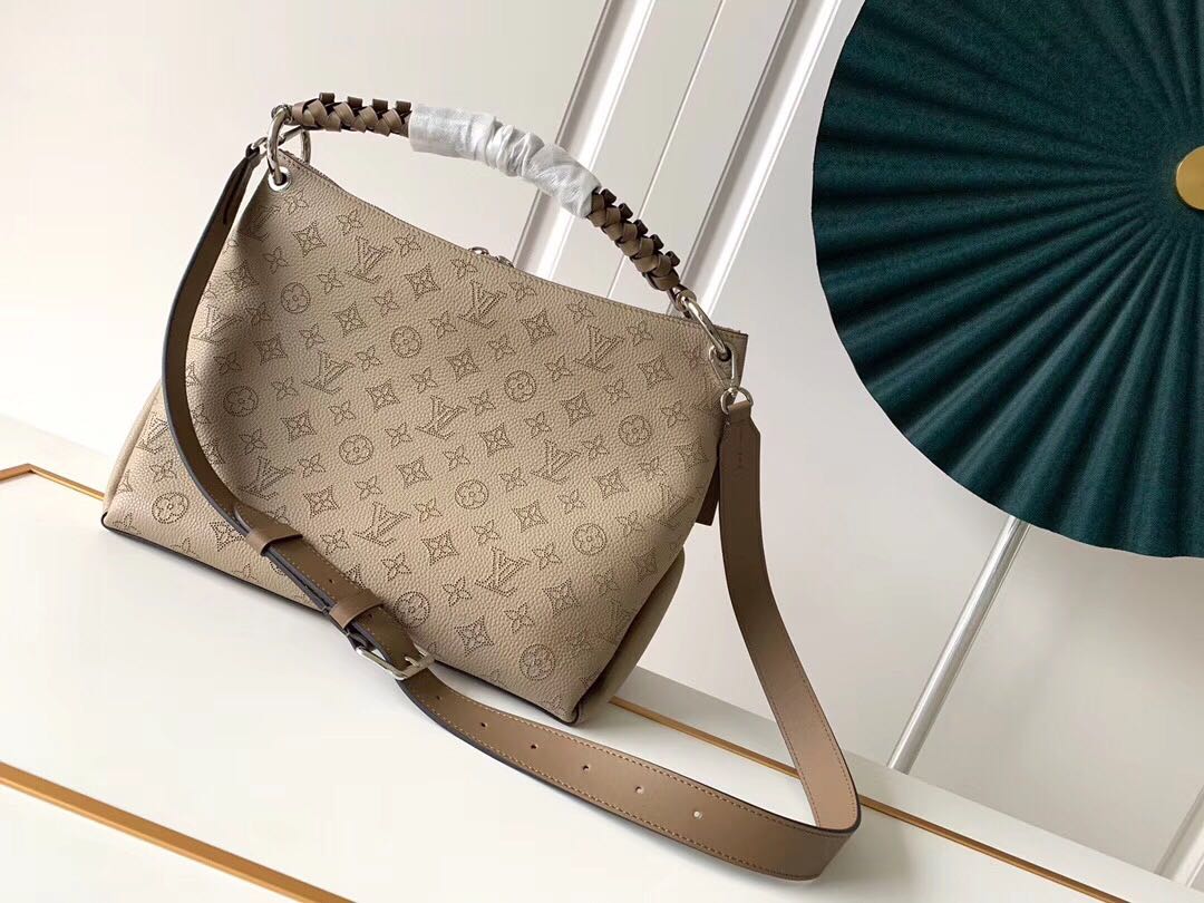 Louis Vuitton BEAUBOURG HOBO M56084 grey