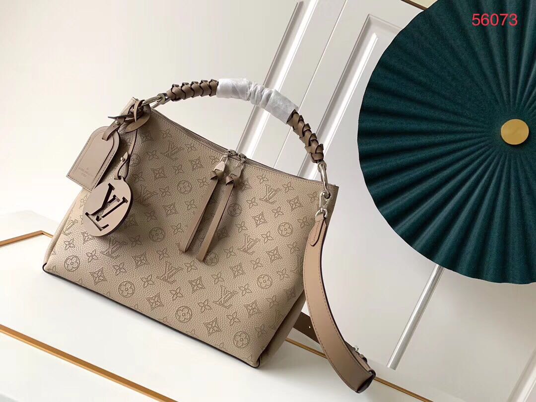 Louis Vuitton BEAUBOURG HOBO M56084 grey