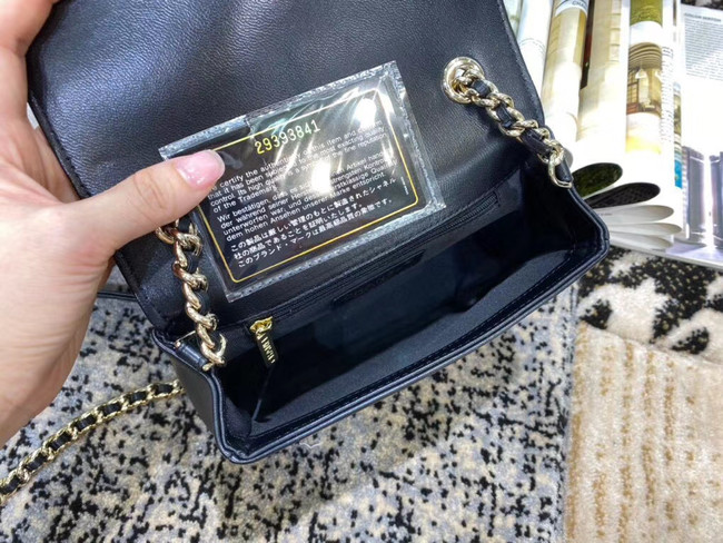 Chanel Lambskin flap bag AS1514 black