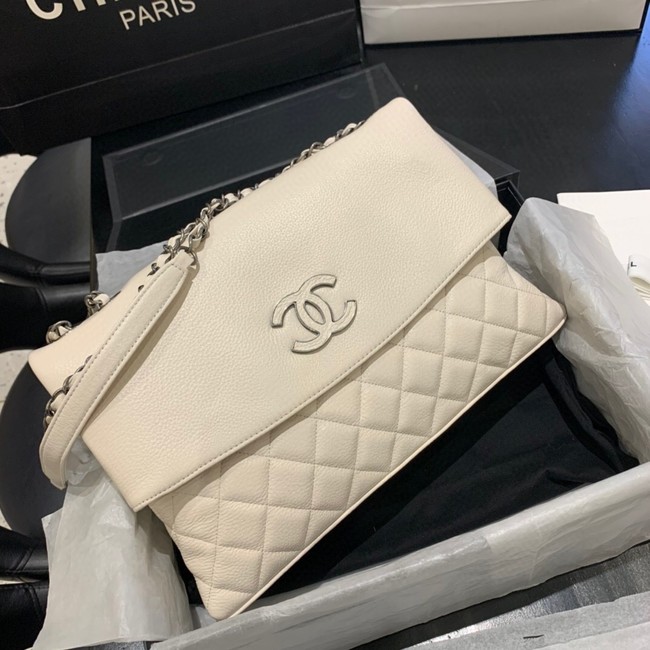 Chanel Lambskin flap bag 8095 white