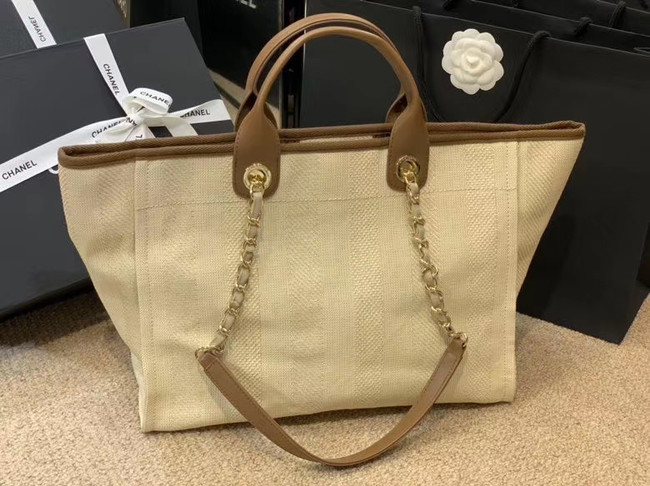 Chanel Shopping bag A66941 Beige