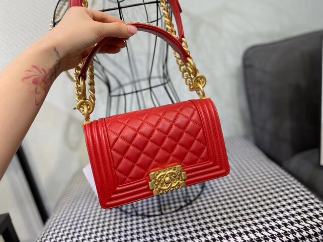 Small boy chanel handbag AS67085 red