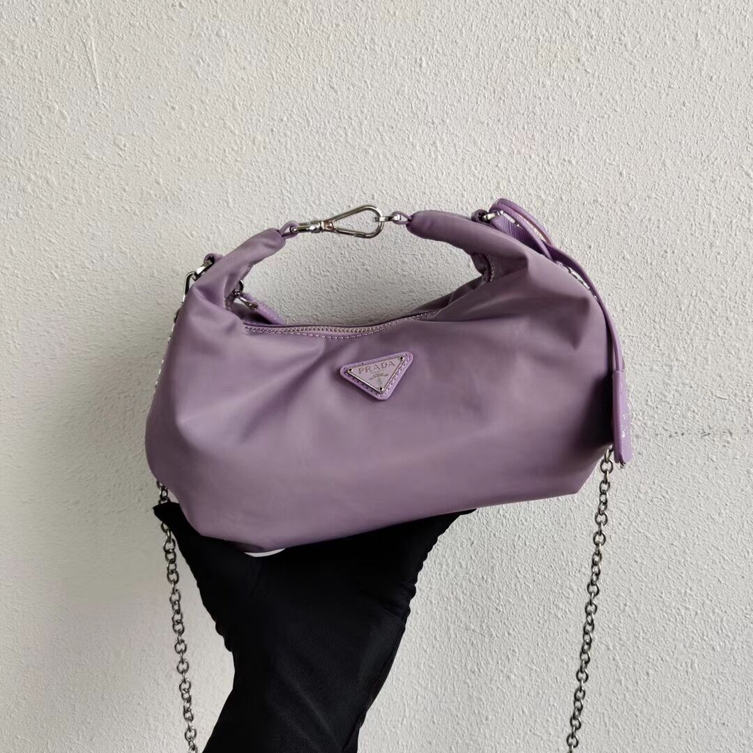 Prada Re-Edition 2005 nylon shoulder bag 1BH172 lilac