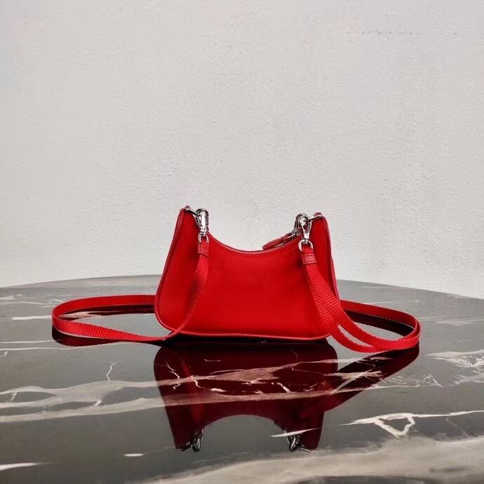 Prada Re-Edition nylon mini shoulder bag 1TT122 red