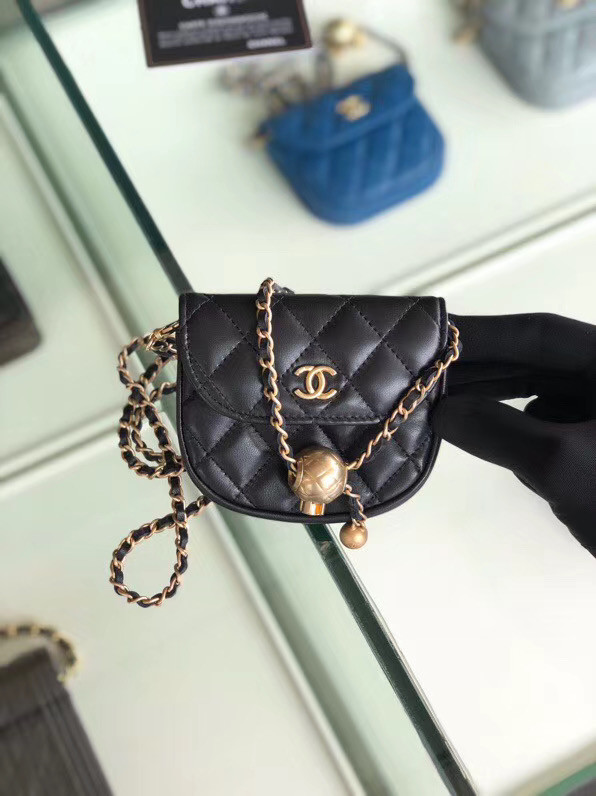 Chanel Sheepskin Original Leather Pocket AP1461 black