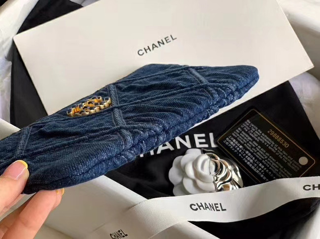 Chanel 19 small carry on bag AP1059 blue