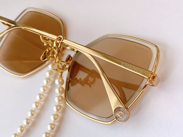 Chanel Sunglasses Top Quality CC6658_225