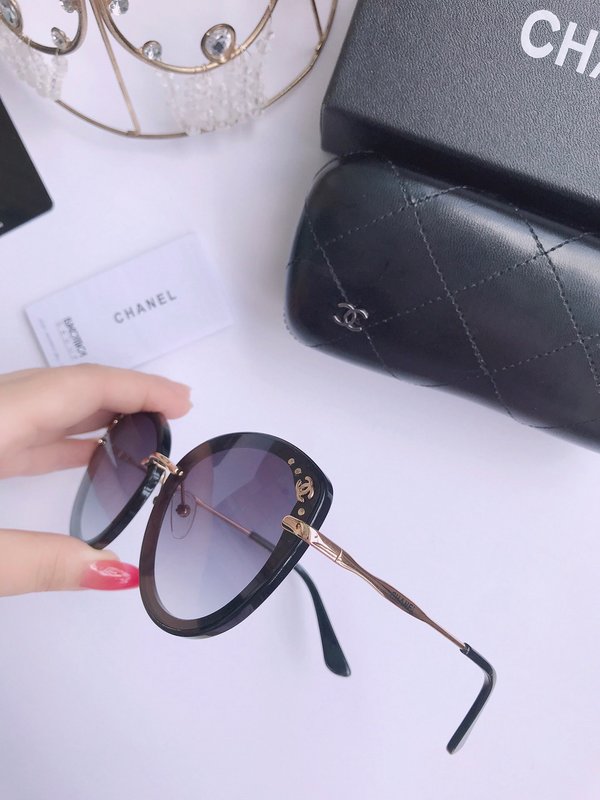 Chanel Sunglasses Top Quality CC6658_2421