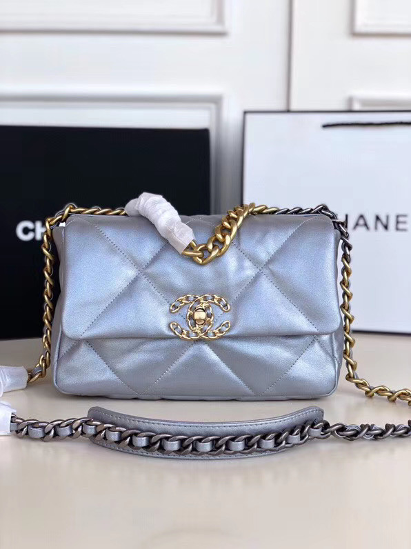 Chanel 19 flap bag AS1160 silver