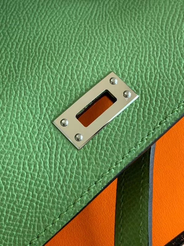 Hermes Original kelly espom leather to go woc Bag H4087 green